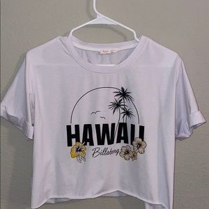 Cropped white tee with Hawaii logo!
